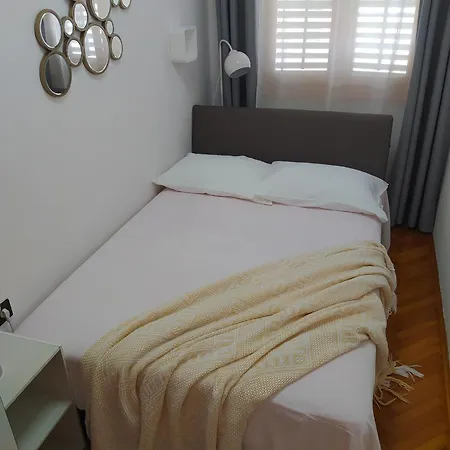 Apartments By The Sea Postira, Brac - 706 Postira